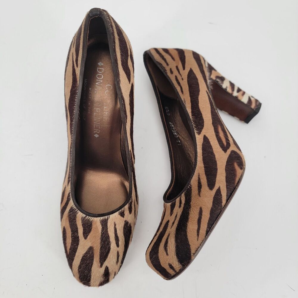 Donald J Pliner Couture Size 6.5 Animal Print High Heels Leather Slip On Shoes
